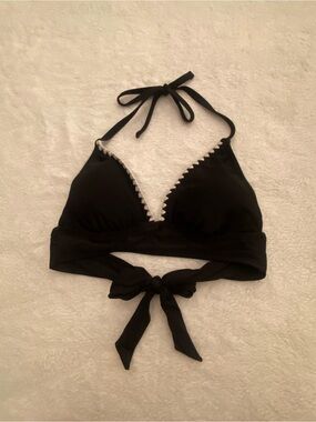 Kona Sol Black Bikini Top with White Brand Tag